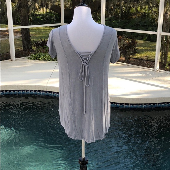 🦈 2 LEFT Light Grey Mineral Washed Top. S-M - Picture 5 of 7